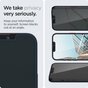 Spigen Sichtschutzglas mit Montagerahmen, 2er-Pack, Kompatibel mit iPhone 13 Pro und iPhone 13 - geh&auml;rtetes Glas